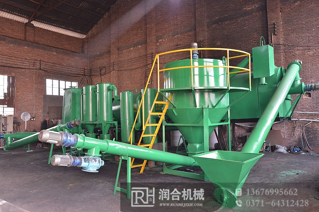 新式稻殼炭化機(jī)